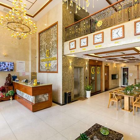 Oyo 231 Thien Cung Hotel Ho Chi Minh-stad Buitenkant foto