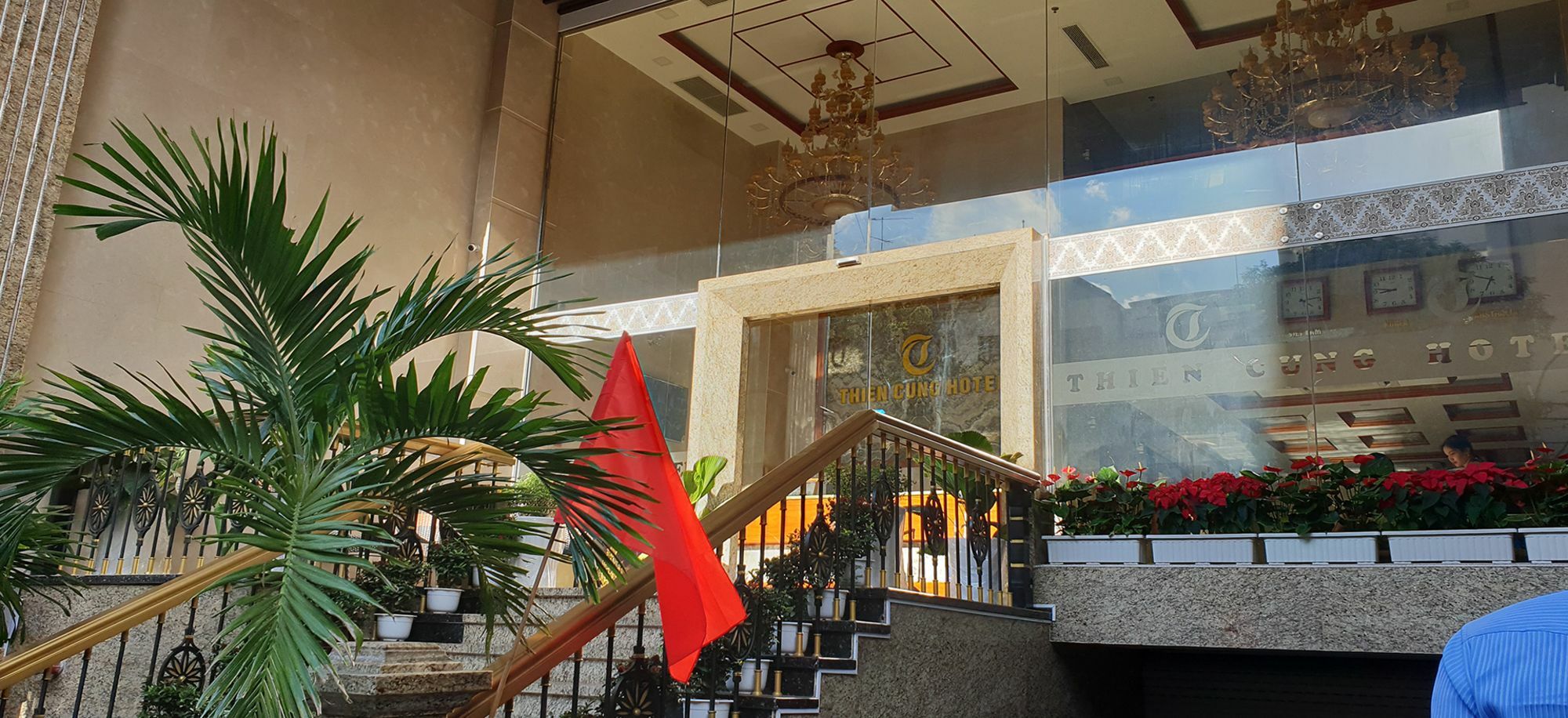 Oyo 231 Thien Cung Hotel Ho Chi Minh-stad Buitenkant foto