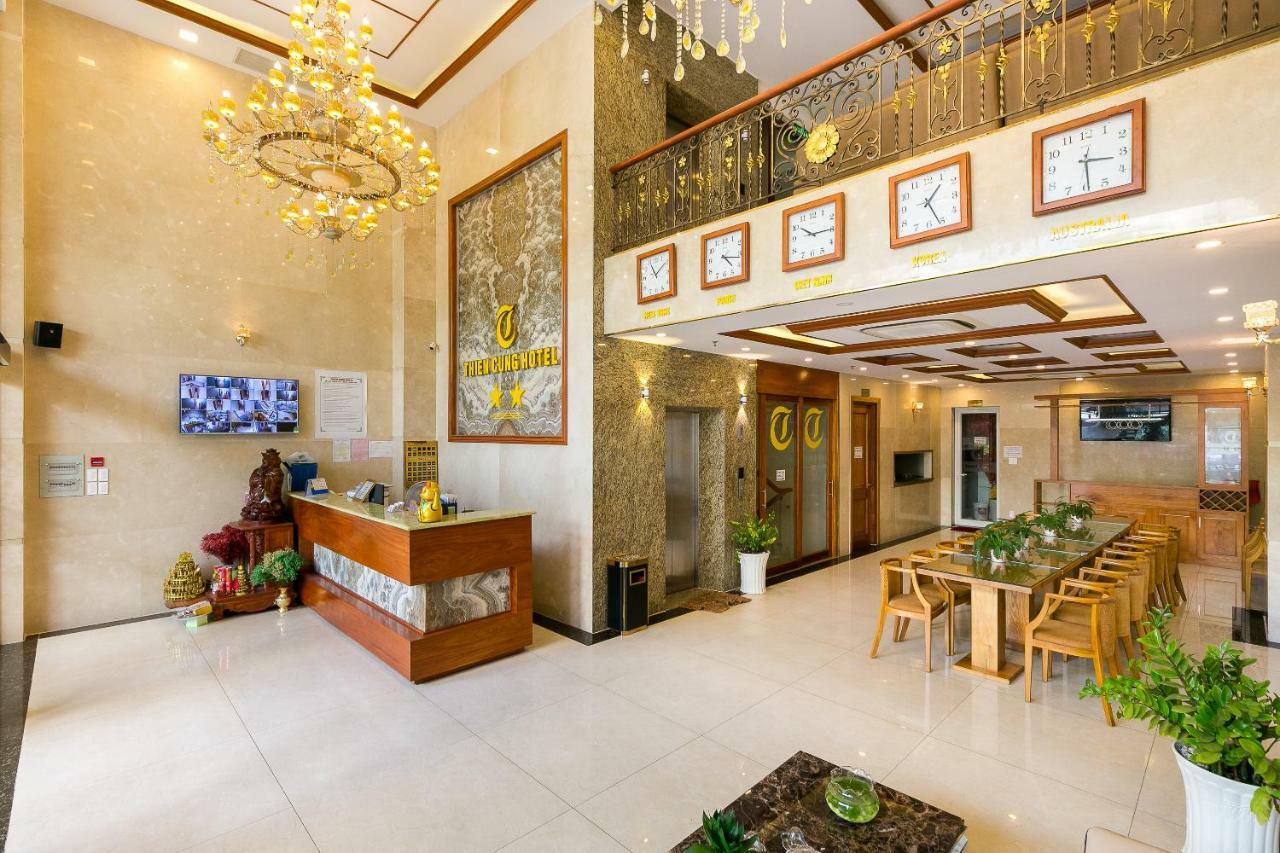 Oyo 231 Thien Cung Hotel Ho Chi Minh-stad Buitenkant foto